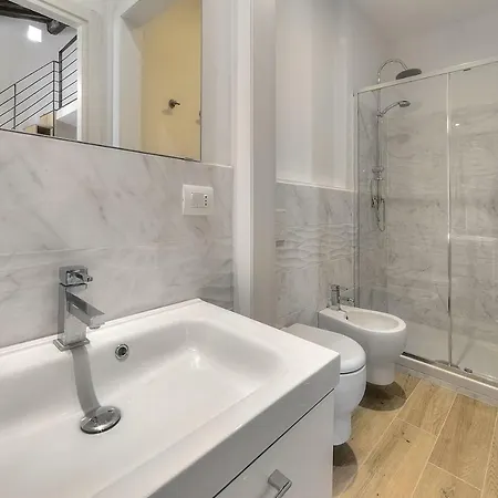 Sarpi Loft Apartment *