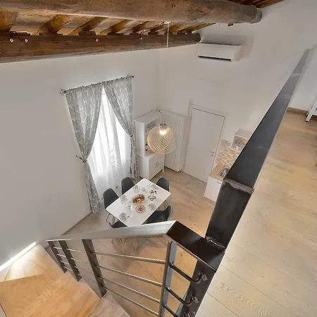 Apartament Sarpi Loft Florencja