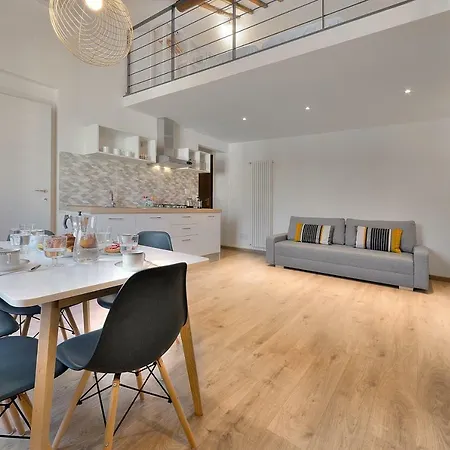 Sarpi Loft Apartament